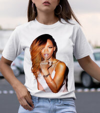 Женская футболка с принтом Rihanna
