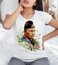 Женская футболка с принтом Путин с цветами