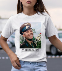 Женская Футболка принт с фото Гагарина